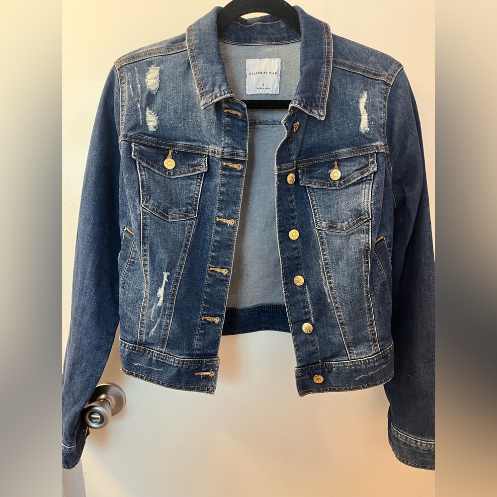 Stylish Blue Denim Jacket/EUC/Size small 19-21 PTP - Picture 5 of 10